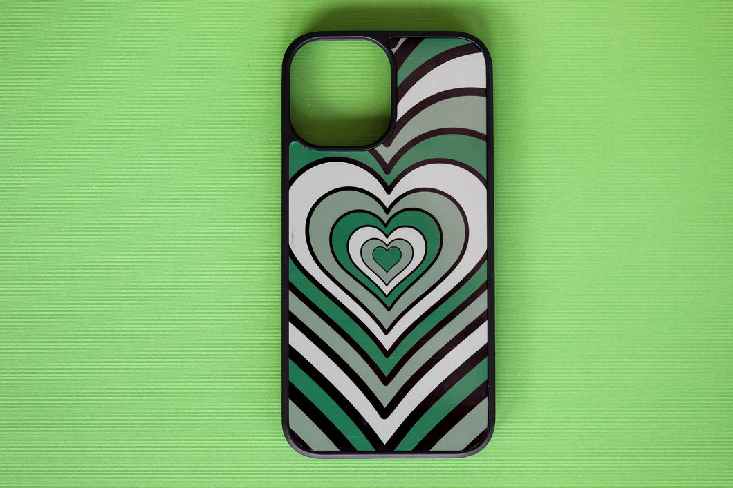 beautiful green love hearts phone case